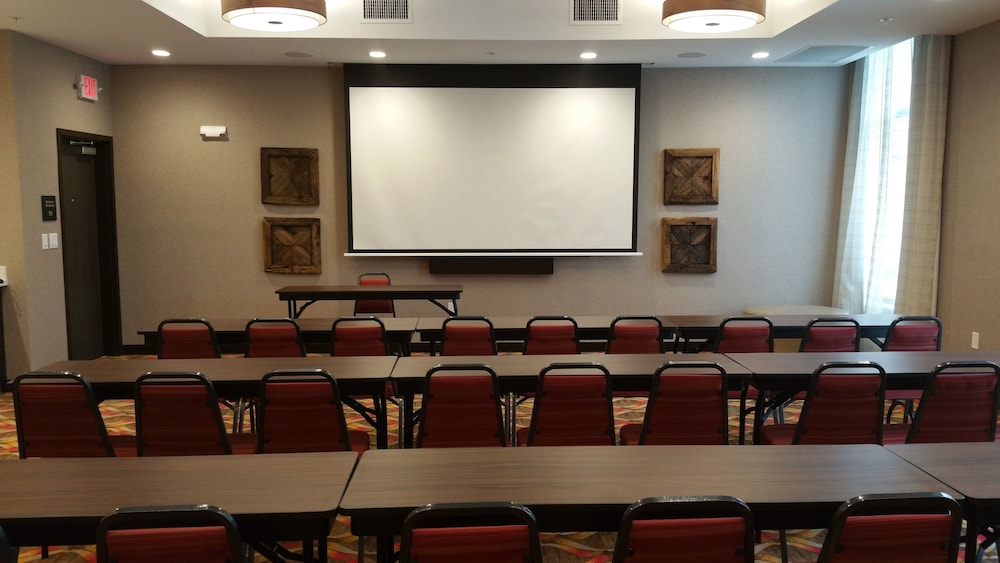 Hampton Inn & Suites Houston Atascocita - photo 76