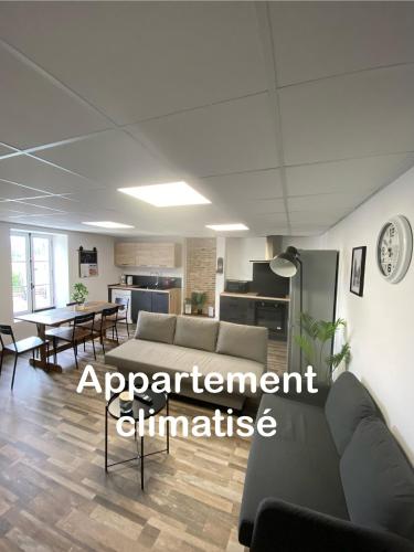Les Pichies T2 Maxou Centre Ville. — hotel in Digoin