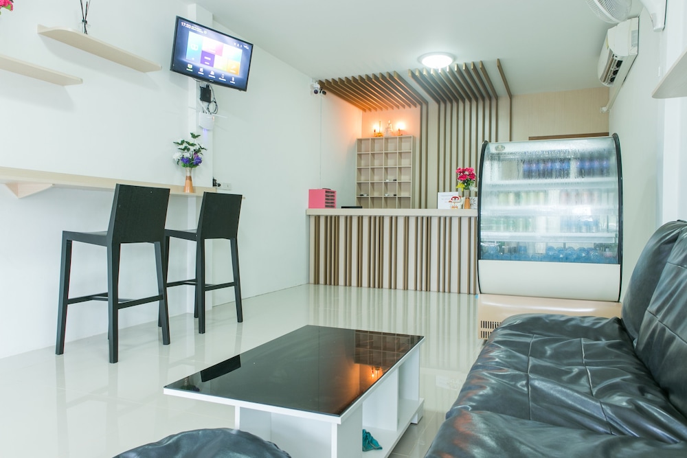 Cheaper Room in Surat Thani, Thailand