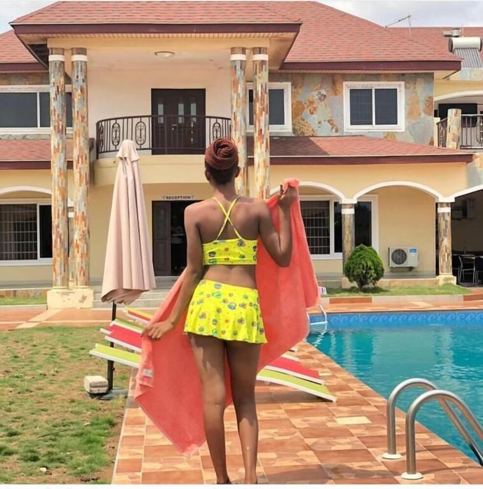 Royal Kamak Hotel — hotel in Tema