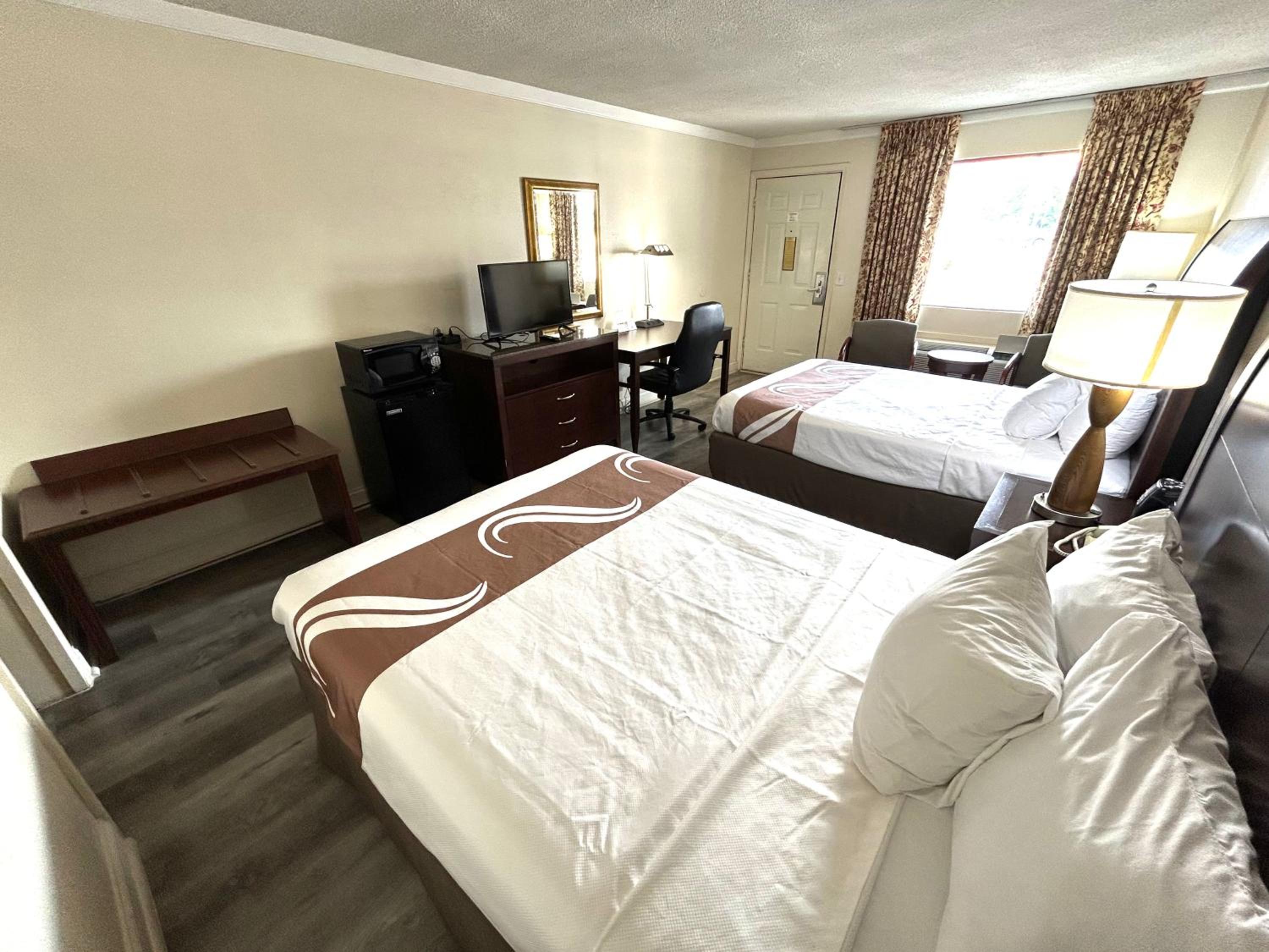 Relax Inn Perry - photo 15