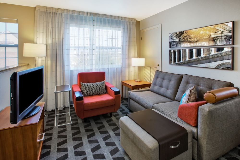 TownePlace Suites Detroit Sterling Heights - photo 15