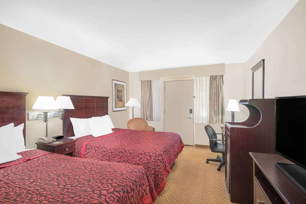 Days Inn by Wyndham Springfield Phil.Intl Airport - photo 12