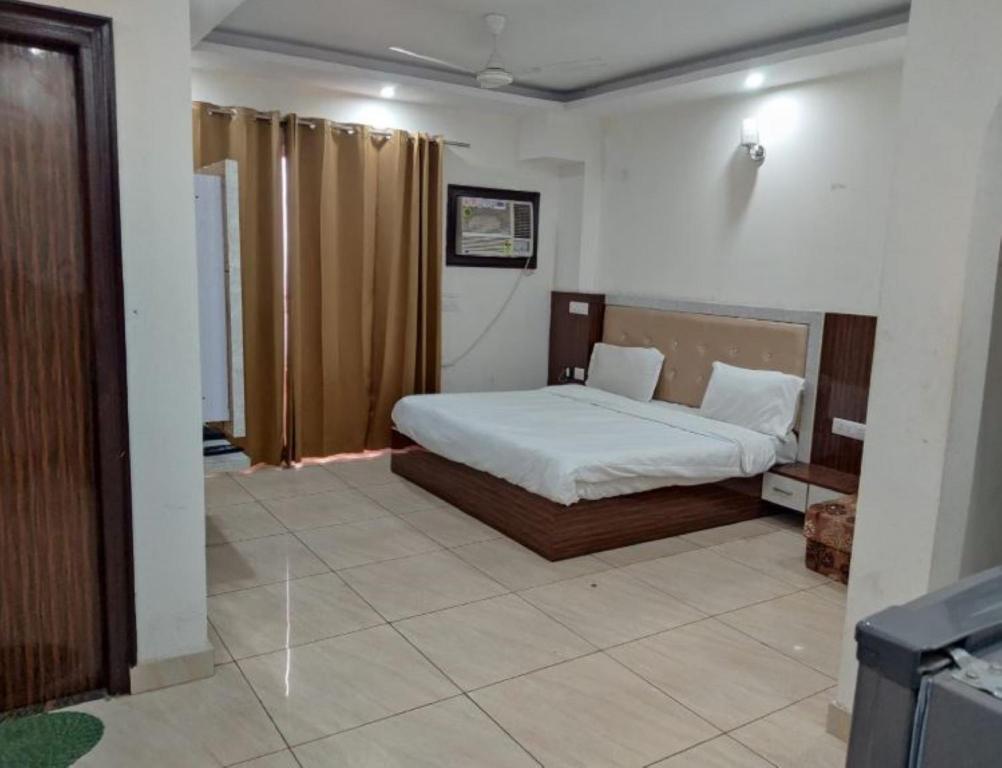 Goroomgo singh residency Gurugram in Faridabad, India