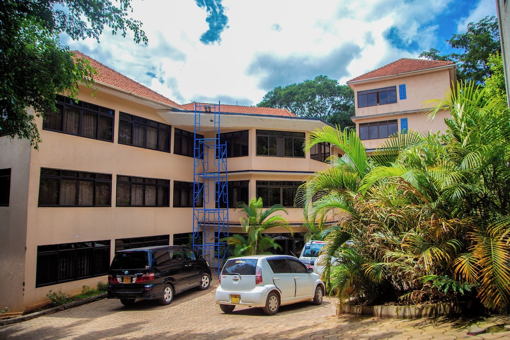 TreasureView Courts - last minute hotel in Kampala