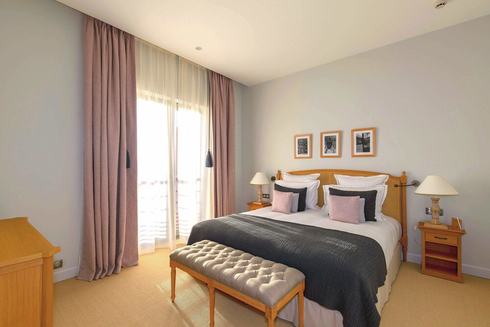 Hotel Chais Monnet & Spa — 5-Star Luxury Hotel in Cognac, France