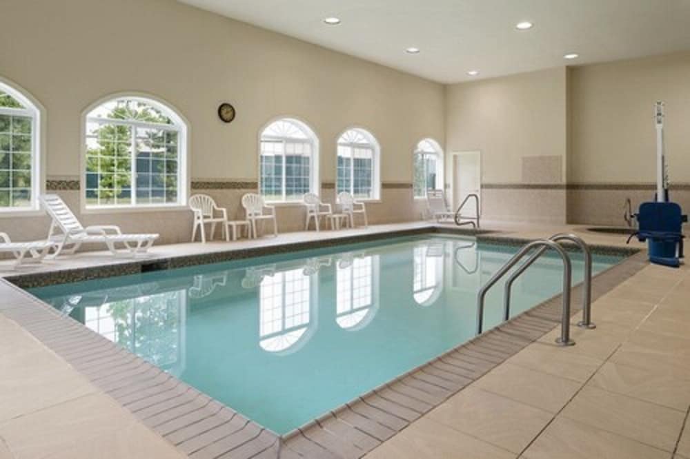 Country Inn & Suites by Radisson Baltimore North MD - photo 13