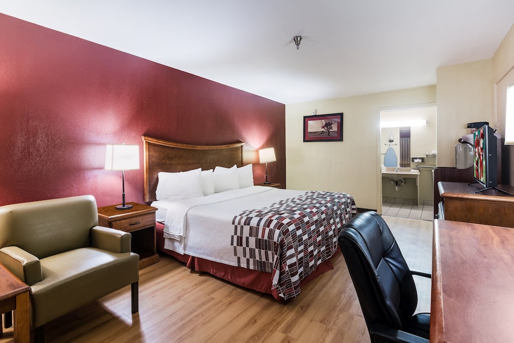 Red Roof Inn Conroe North Willis - photo 16