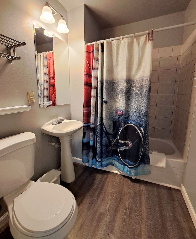 Buffalo Lodge Bicycle Resort - photo 167