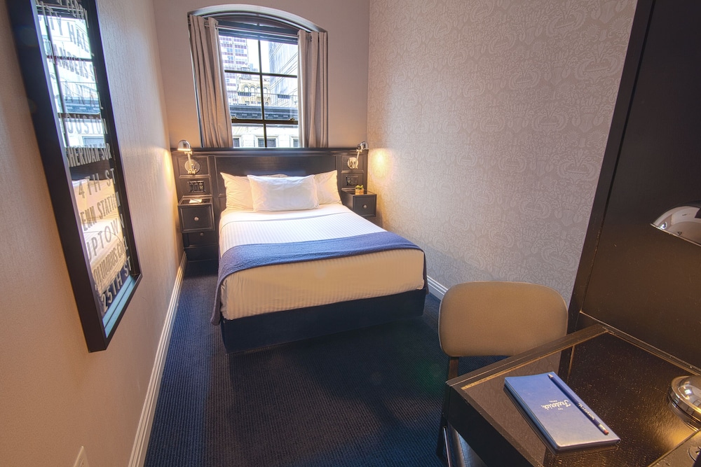 The Frederick Hotel - photo 11