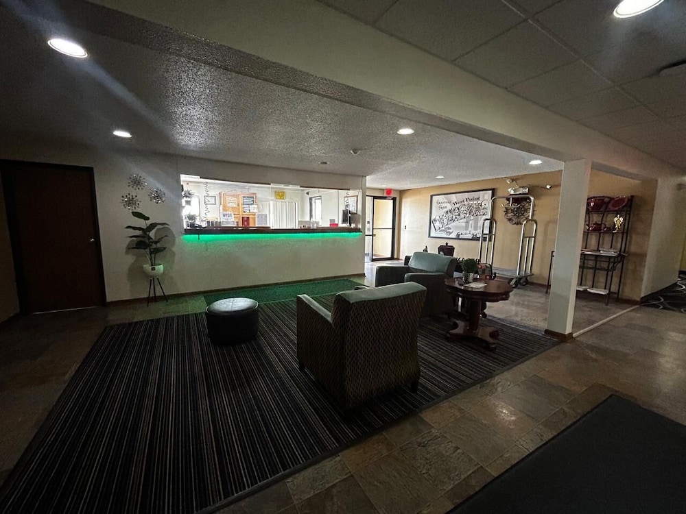 Oyo West Point Inn - photo 2