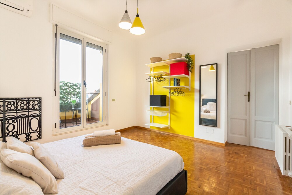 Alessia'S Flat Isola - last minute hotel in Milan