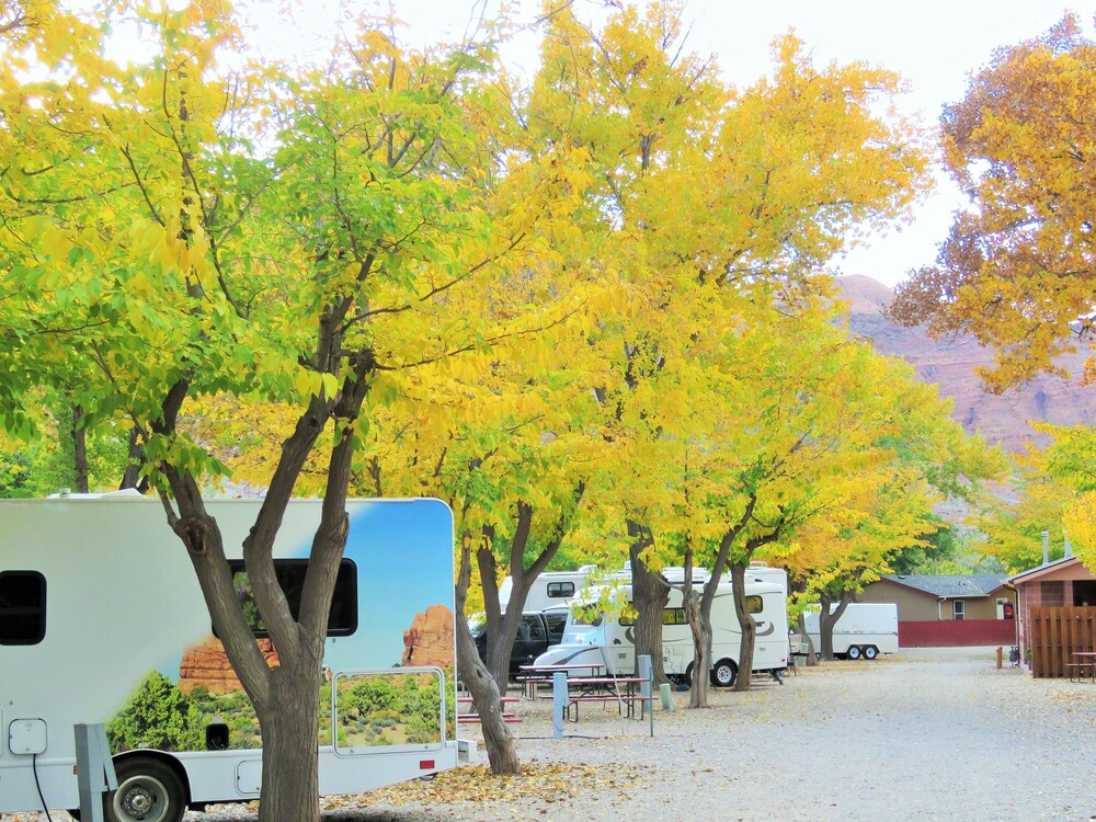 Sun Outdoors Moab Downtown - photo 7