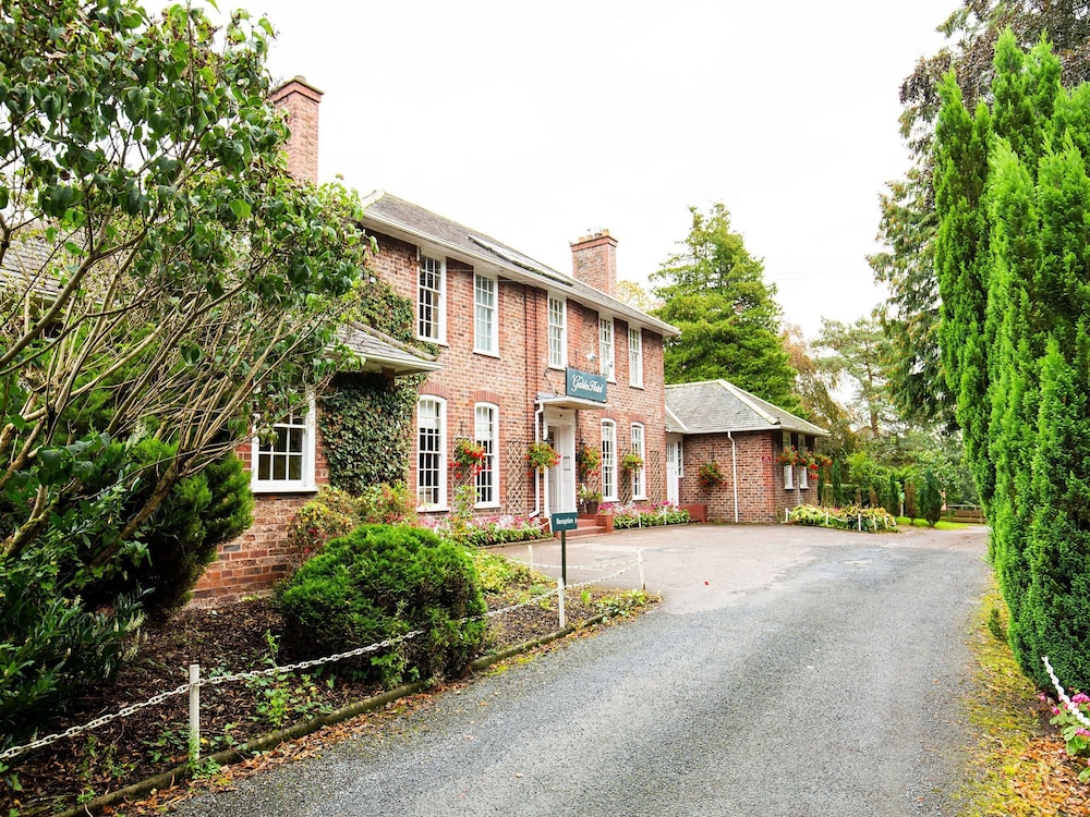 The Gables Hotel — hotel in Gretna