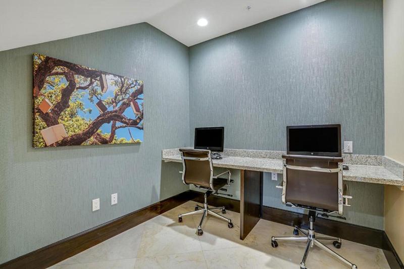 Hotel Dello Ft Lauderdale Airport Tapestry Collection by Hilton - photo 91