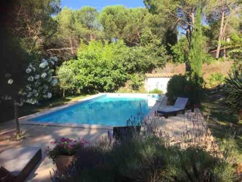 Villa centre var 3 Actoiles avec piscine privAce — Camps-La-Source — photo 2