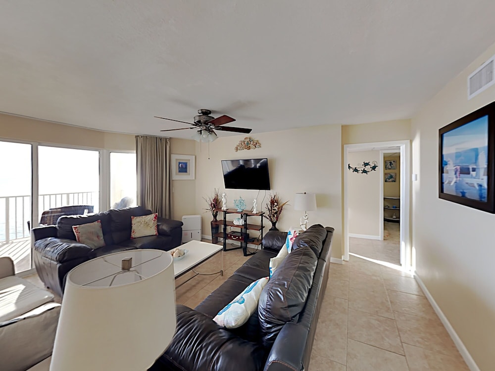 Long Beach Resort Tower II 3 Bedroom Apartment - photo 21