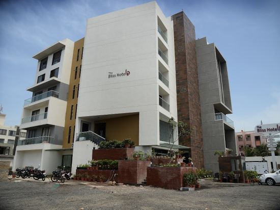 The Bliss Hotel — hotel in Veraval