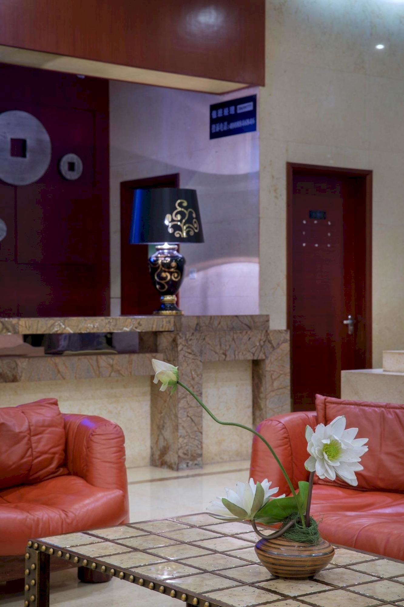Paco Business Hotel Zhujiang New Town Saimachang Branch — 4-Star Luxury Hotel in Guangzhou, People's Republic of China