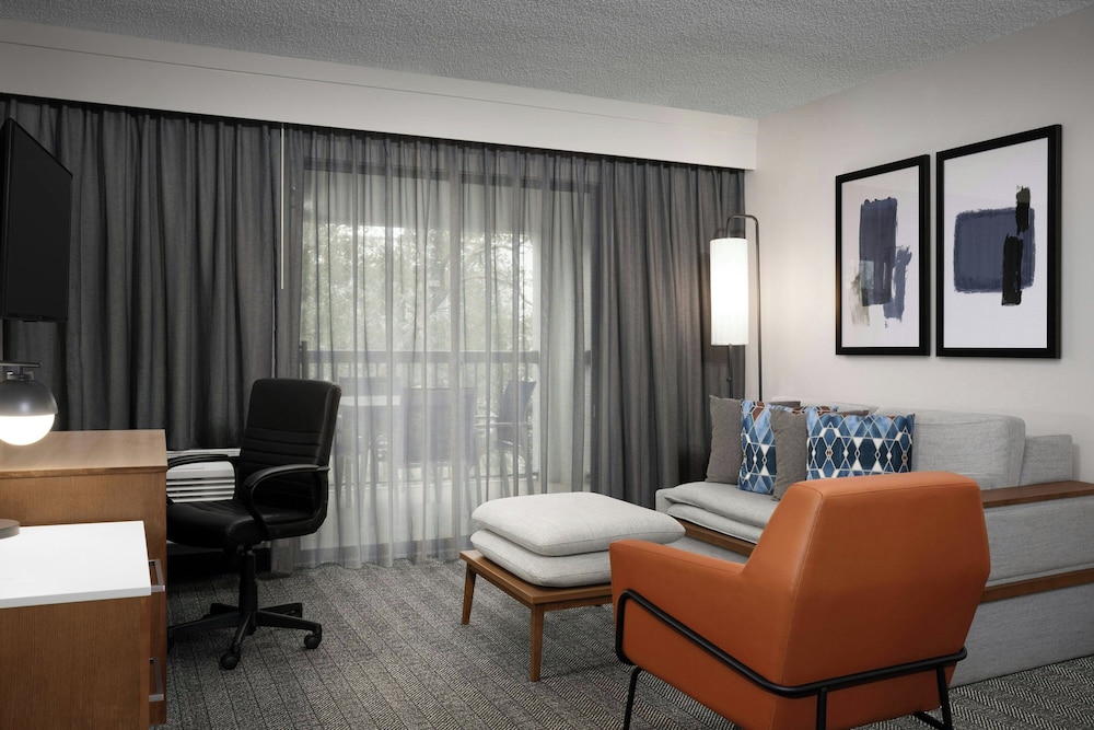 Courtyard by Marriott Orlando East UCF Area - photo 30