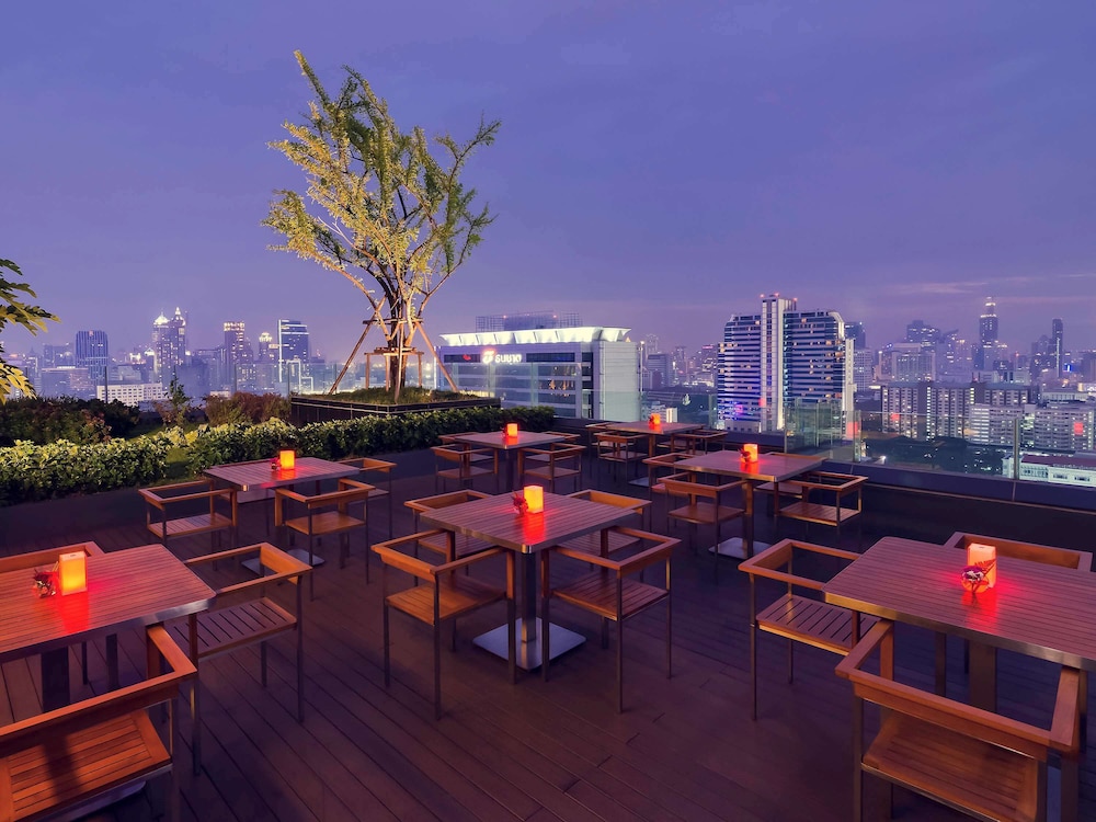 מזון ומשקאות