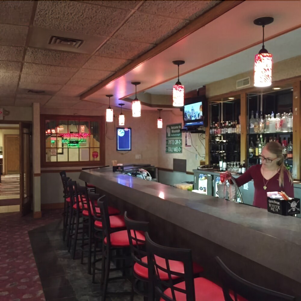 Best Western Plus Wausau Tower Inn - photo 39