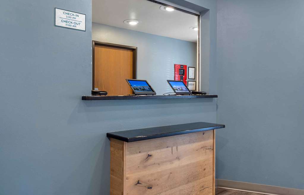 WoodSpring Suites Austin Northwest - photo 6