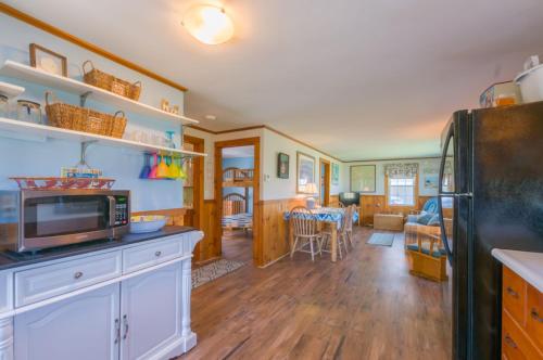 260 Phillips Road Sagamore Beach Cape Cod - last minute hotel in Sandwich