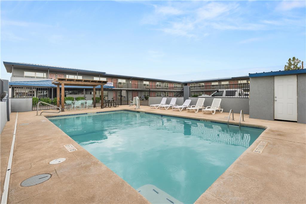 Americas Best Value Inn By Sonesta Pecos - photo 30