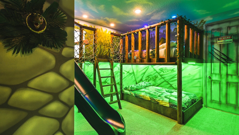 Family Oasis W pool & Spa Near Disney - photo 5