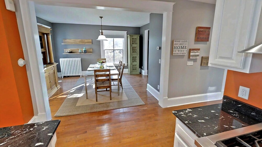 Linden Hills Luxury Charmer - photo 11
