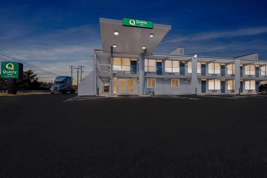 Quality Inn Nashville Opryland Area - photo 5