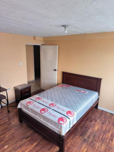 Departamento Amoblado — Guaranda — photo 4