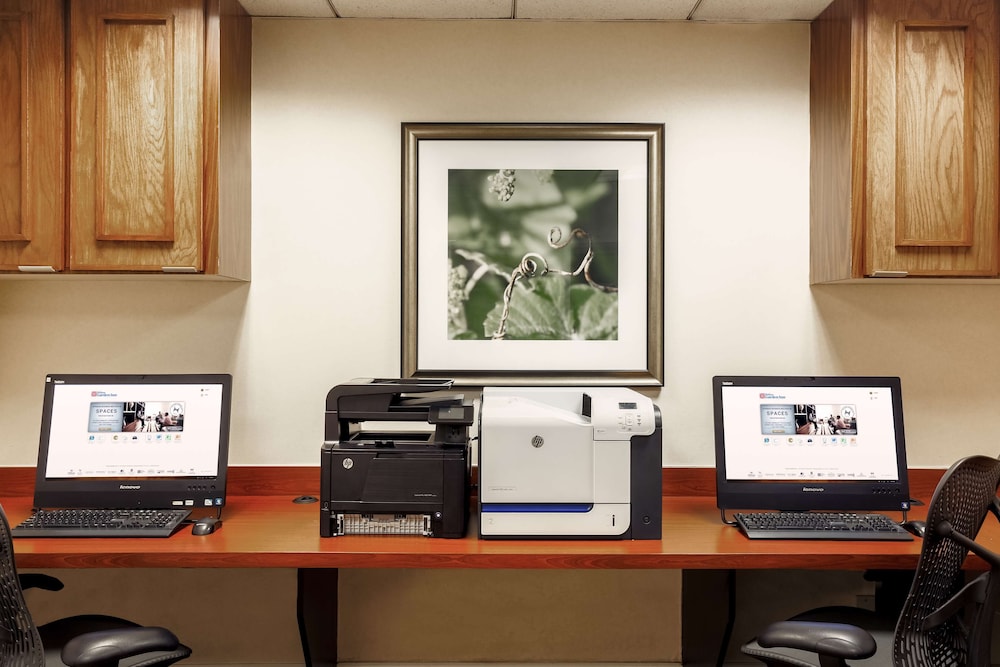Hilton Garden Inn Dallas Market Center - photo 48
