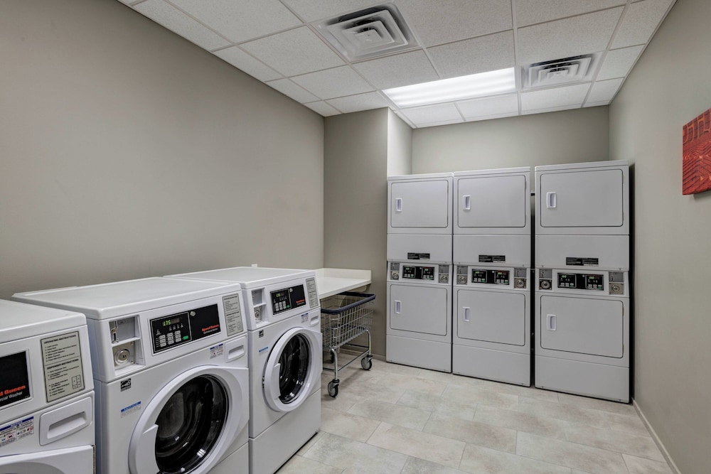 TownePlace Suites by Marriott Dallas DFW Airport North Irving - photo 26