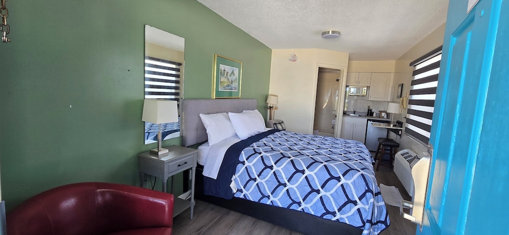 Merida Inn and Suites - photo 18