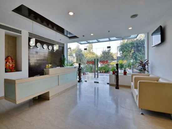 Hotel Interior/Public Areas