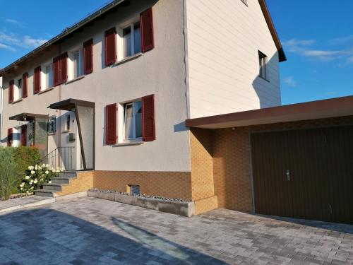 Ferienhaus Stein Top Monteurwohnung 5 Grose Einzelzimmer Doppelzimmer Ubernachtung Bis 8 Personen Moglich 16399020 — Ohringen