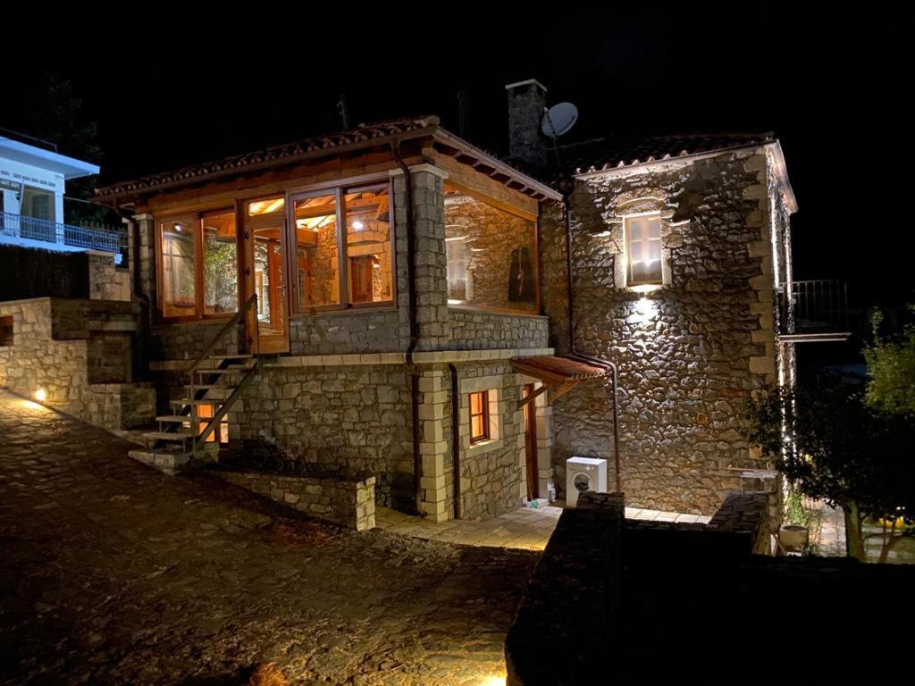 Villa Ardamis Karyes — 4-Star Luxury Hotel in Karyes, Greece