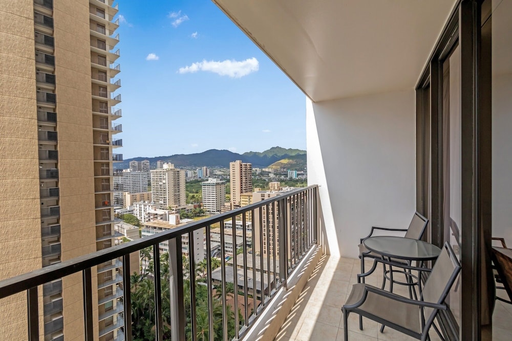 Tower 1 Suite 2214 Kp Condo - photo 25