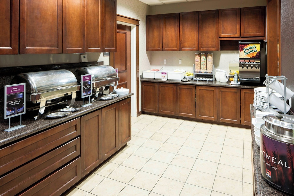 Residence Inn by Marriott Tucson Airport - photo 25