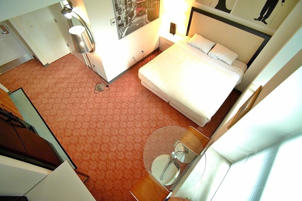 The Pittsfield Hotel Apartments Suites - photo 41
