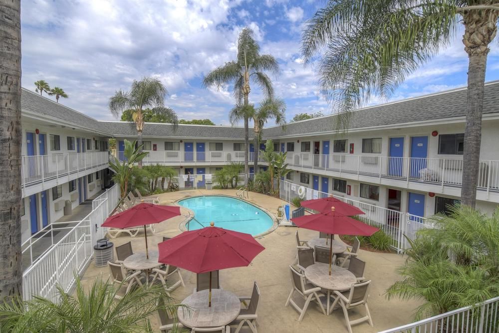 Motel 6 Los Angeles Baldwin Park - photo 18