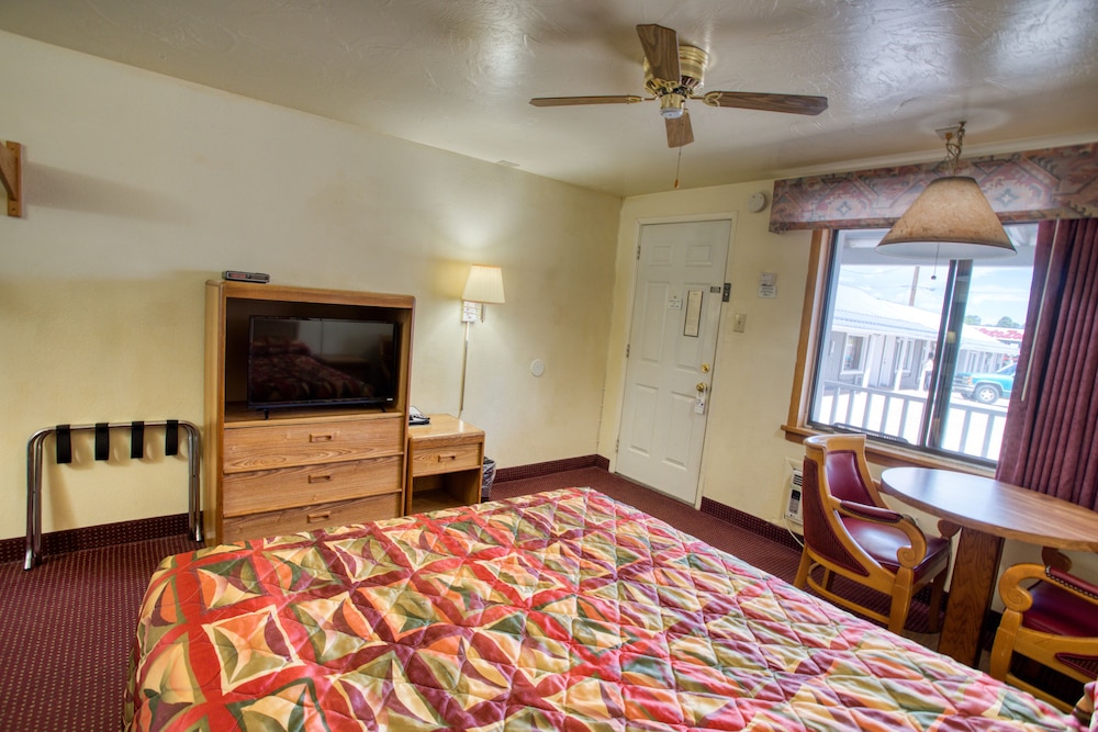 Kiva Motel in Show Low, United States