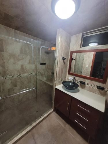 Casa Grande con parqueadero — Ipiales — photo 5