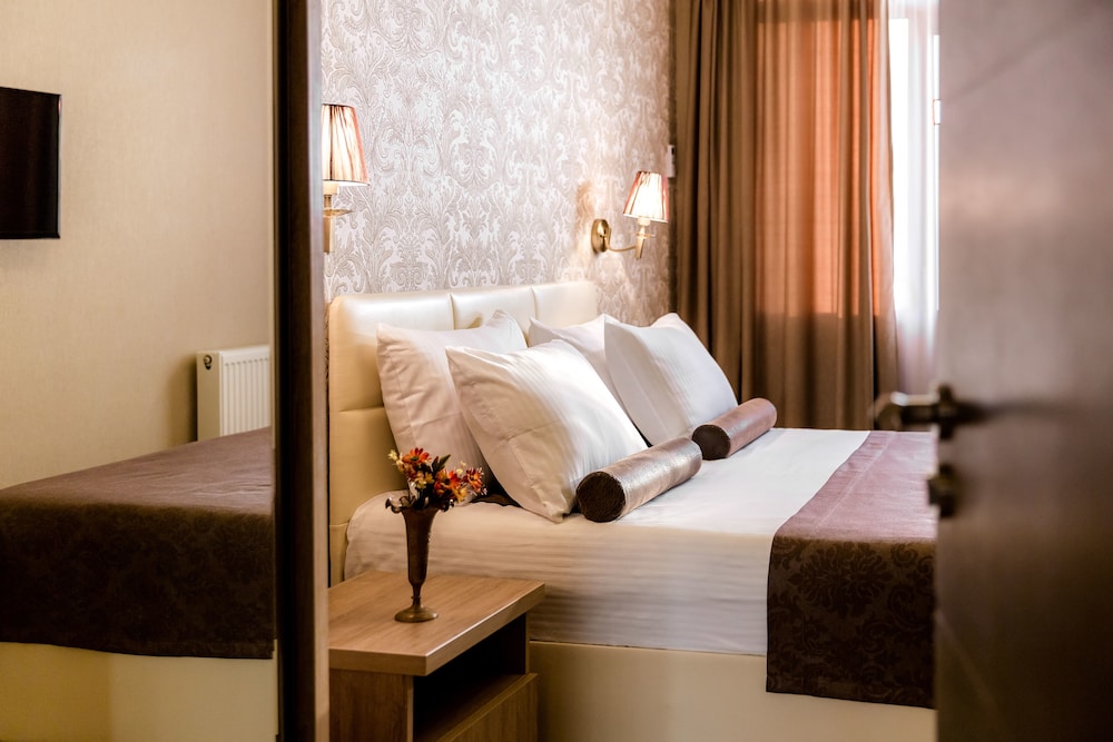 Dat Exx Apartments — 4-Star Luxury Hotel in Tbilisi, Georgia