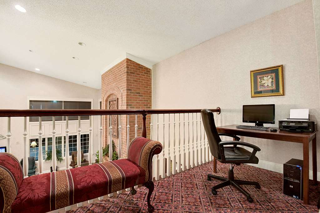 Days Inn by Wyndham Lisbon - photo 16