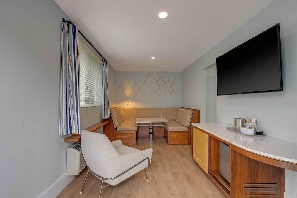 Calistoga Motor Lodge & Spa a JdV by Hyatt Hotel - photo 42