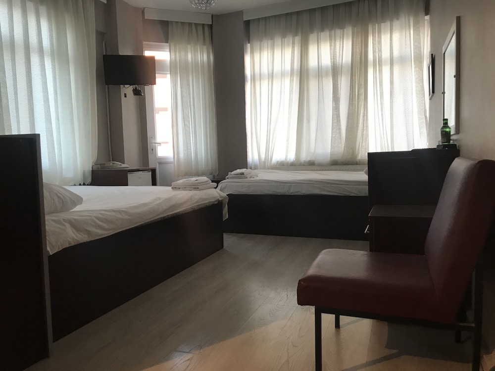 Koprulu Hotel in Ezine, Turkey