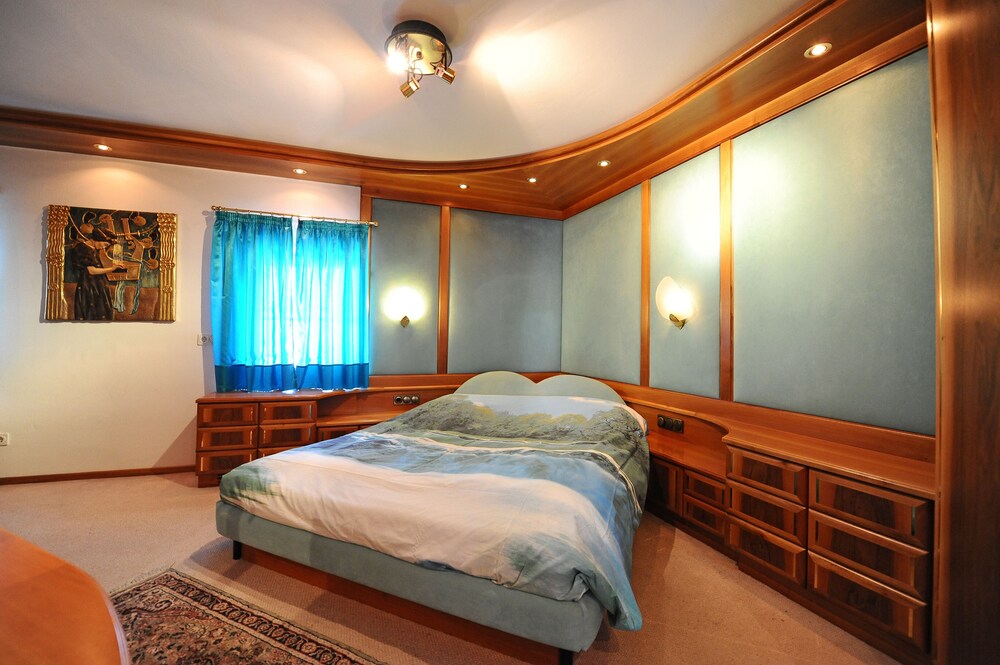 Apartments Villa Venezia Luxury — Ortisei — photo 2